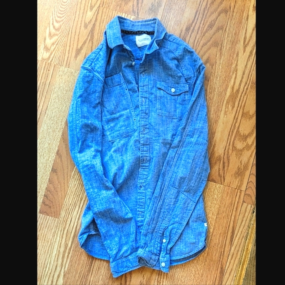 😍 Denim button down Scotch & Soda